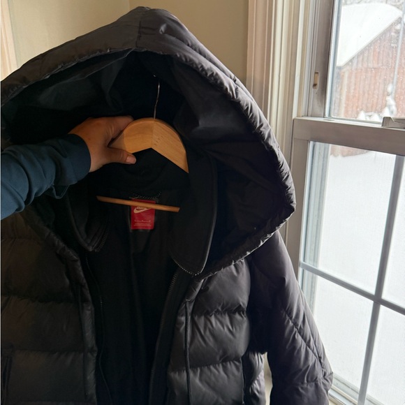 Nike Jacket - Picture 13 of 14